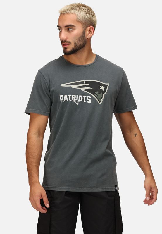 Recovered Men's NFL T-Shirt New England Patriots Icon Cotton Regular Fit Shirts